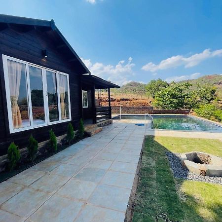 Waterrock Stays The Mango Tree Chalet Пюн Екстериор снимка